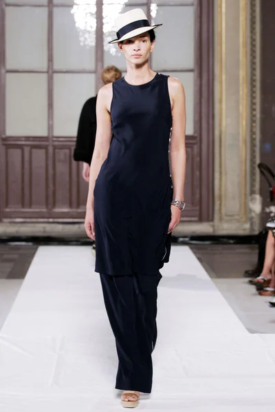 Look 19